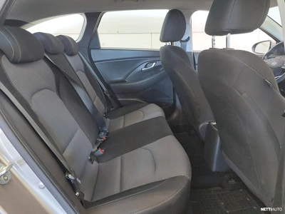 Hyundai i30 1,0 T-GDI 120 hv Fresh 2020, kuva 2/28