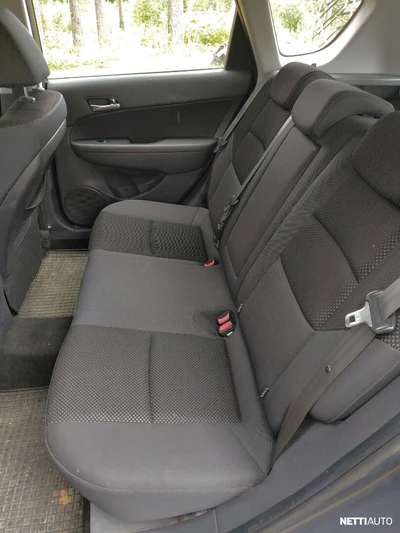 Hyundai i30 2011, kuva 7/13