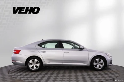Skoda Superb 2020, kuva 6/29