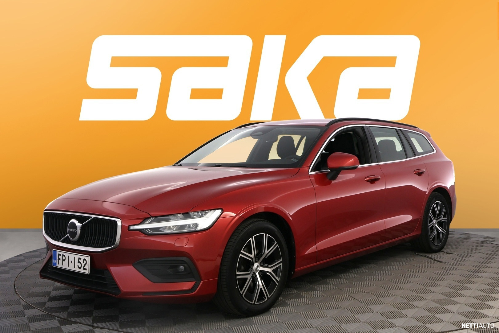 Volvo V60 2023, photo 4/36