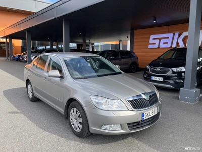 Skoda Octavia 2012, photo 1/8