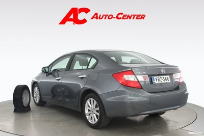 Honda Civic 4D 1,8i Executive Business 2012, kuva 3/40