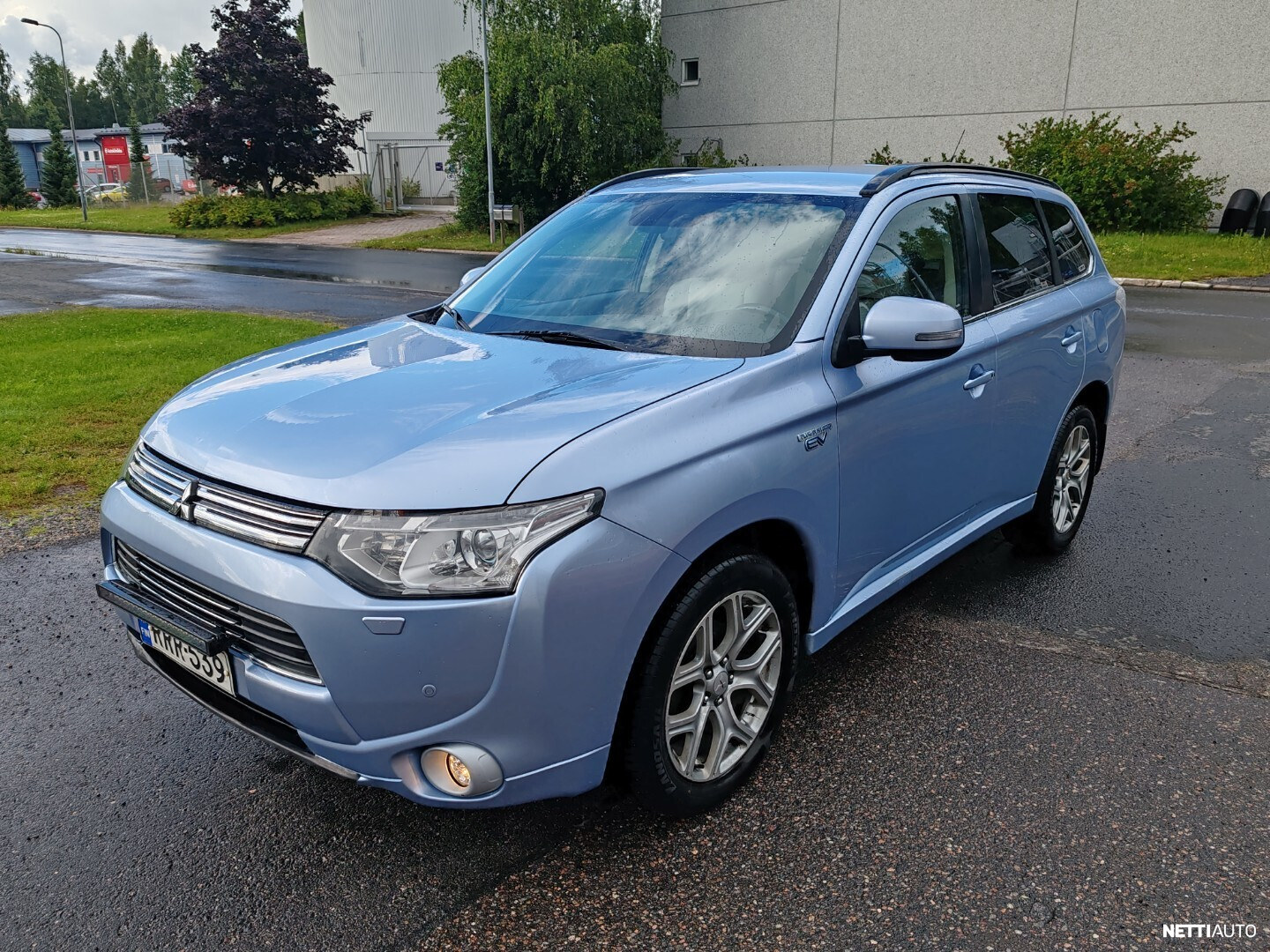 Mitsubishi Outlander PHEV