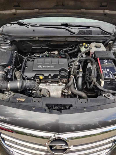 Opel Insignia 1,4 turbo Ecoflex 2012, kuva 5/24