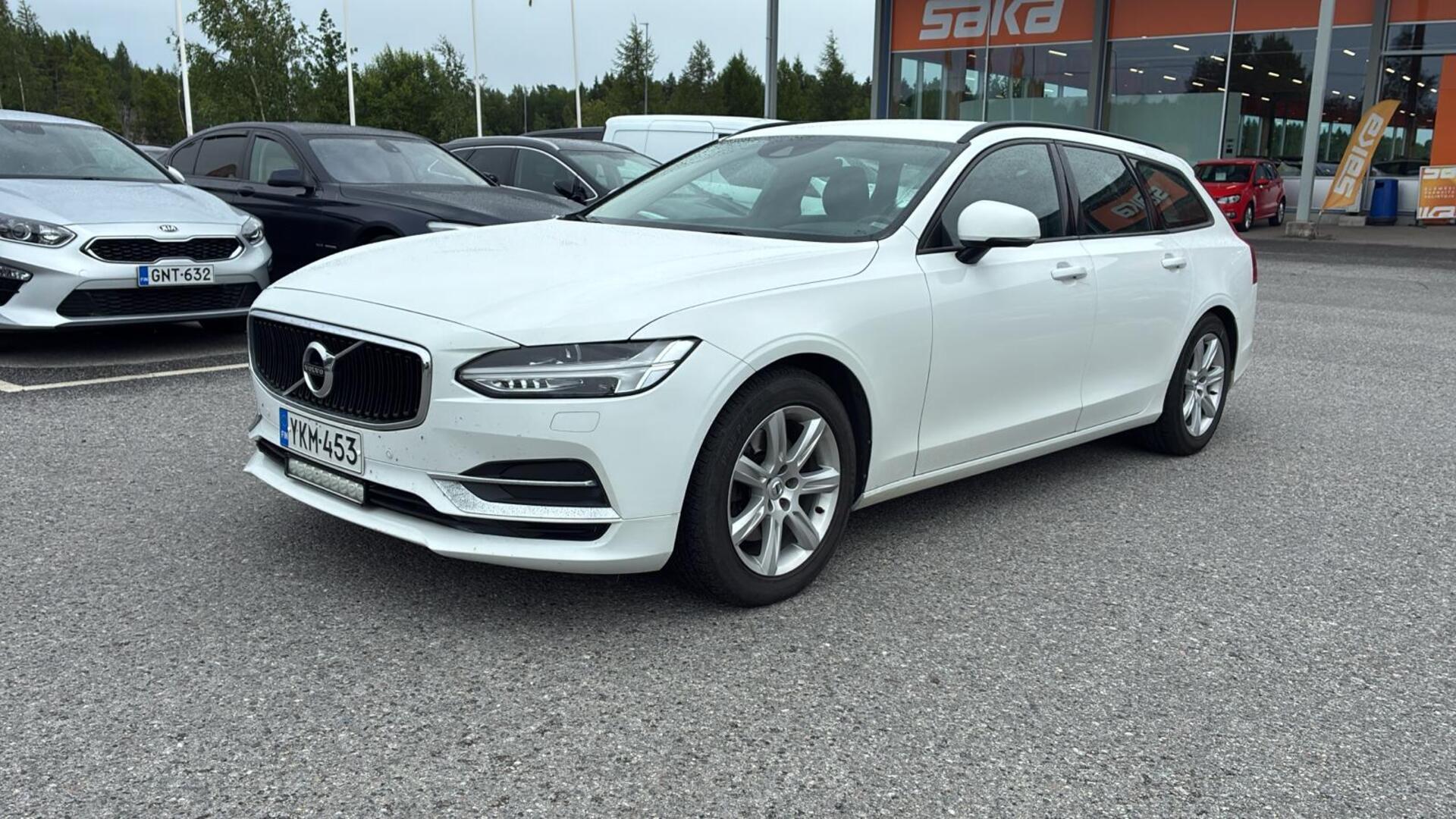 Volvo V90