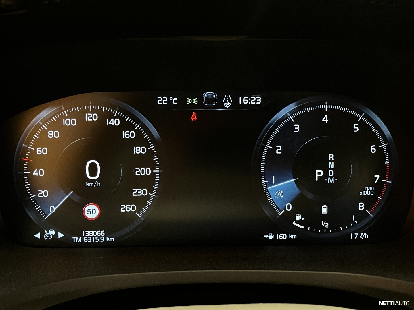Volvo V60 2021, photo 6/14