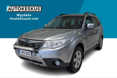 Subaru Forester 2,0 X 4R AT business 2009, kuva 1/10