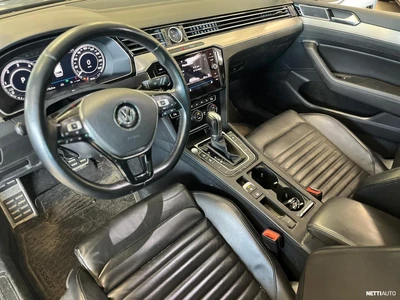 Volkswagen Passat 2019, photo 7/61