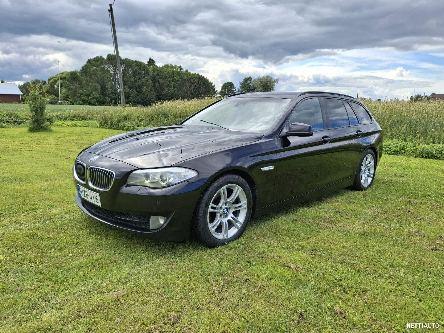 BMW 525