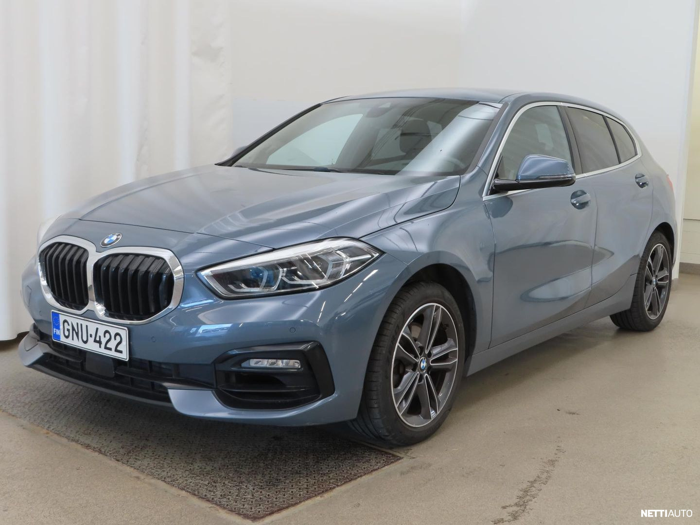 BMW 118