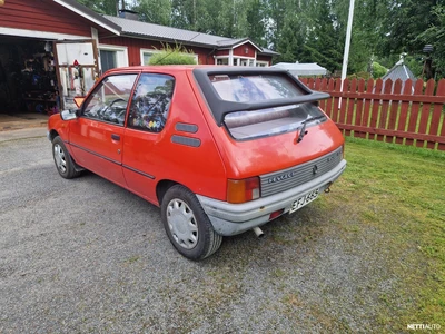 Peugeot 205 XR 1990, kuva 4/10