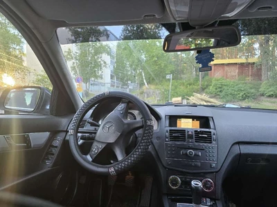 Mercedes-Benz C 220 CDI 2008, kuva 5/5