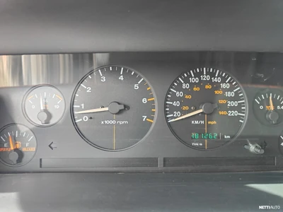Jeep Grand Cherokee 5,9 V8 A4 Limited LX 1998, kuva 2/6