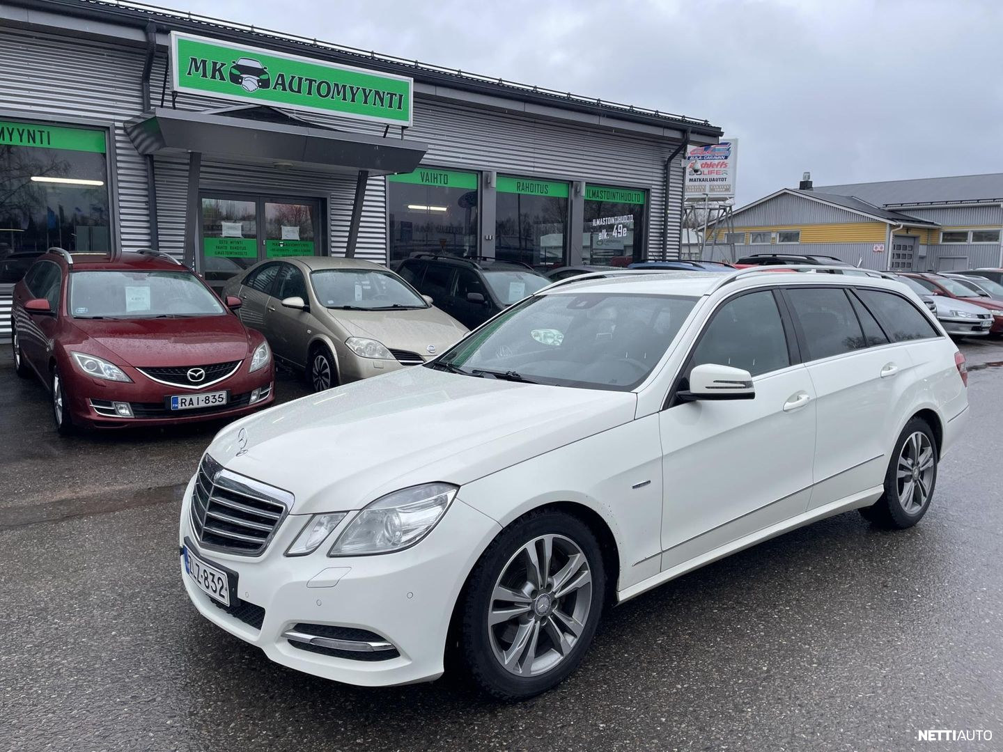 Mercedes-Benz E