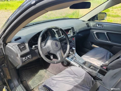 Subaru Legacy 2005, kuva 6/7