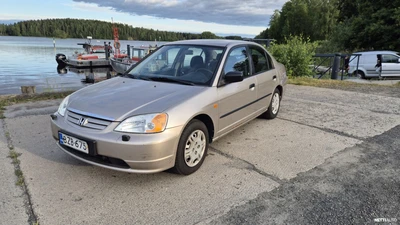 Honda Civic 2001, kuva 2/7