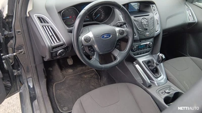 Ford Focus 2011, kuva 6/7