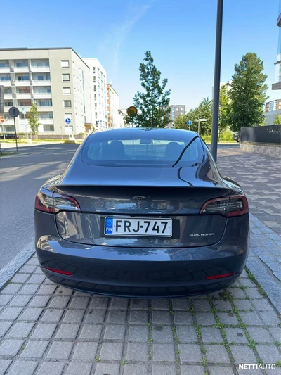 Tesla Model 3 Long-Range Dual Motor AWD 2019, photo 4/7