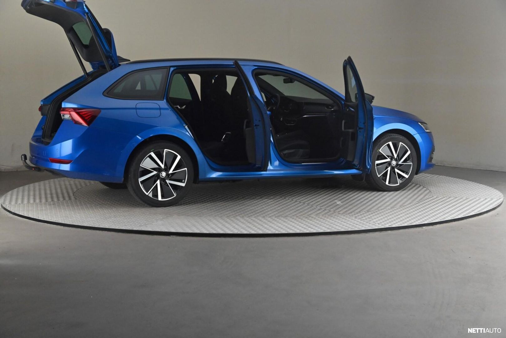Skoda Octavia 2022, kuva 6/30