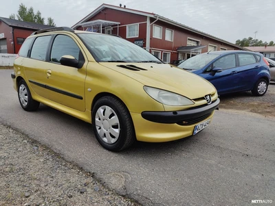 Peugeot 206 2002, kuva 2/12