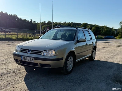 Volkswagen Golf 1,6 77 kW Trendline 2003, kuva 3/14