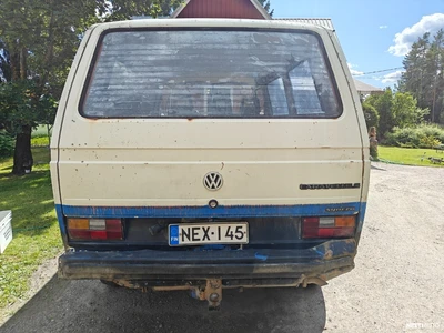 Volkswagen Caravelle Syncro 2,1 C 1989, kuva 4/11