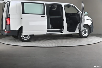 Volkswagen Transporter 2021, photo 6/26