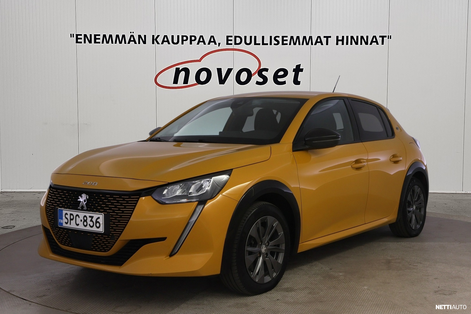 Peugeot e-208