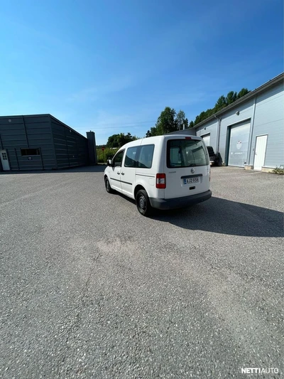 Volkswagen Caddy 2009, photo 3/10