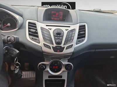 Ford Fiesta 2011, photo 6/18