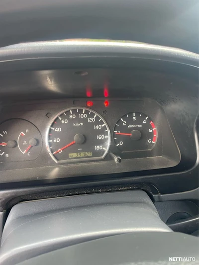 Toyota Hiace 2,5 D-4D 4WD 117 5ov pitkä 2011, photo 7/10