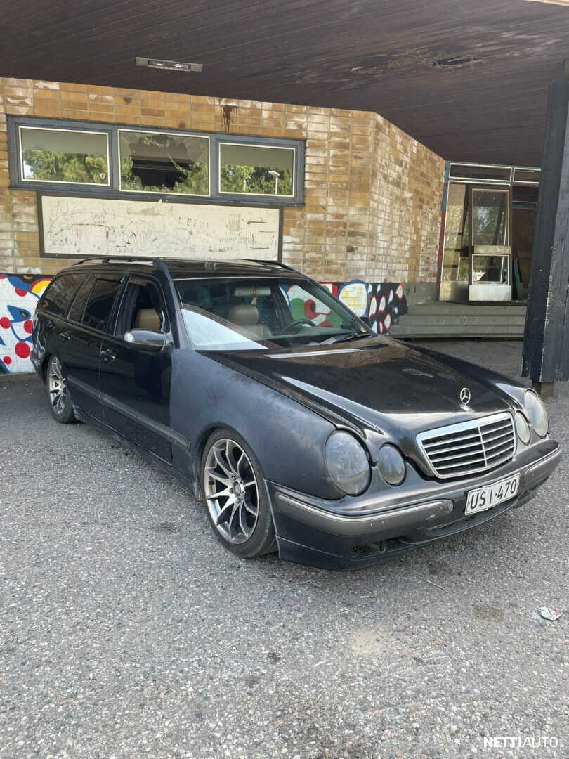 Mercedes-Benz 270