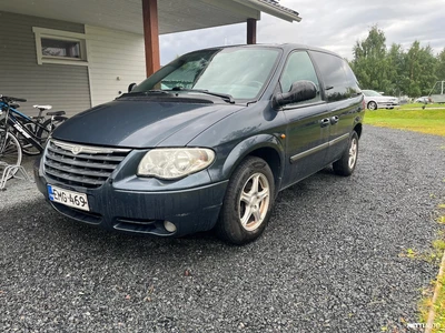 Chrysler Voyager 3,3 V6 Signature 2007, photo 1/4