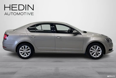 Skoda Octavia 2019, kuva 6/10