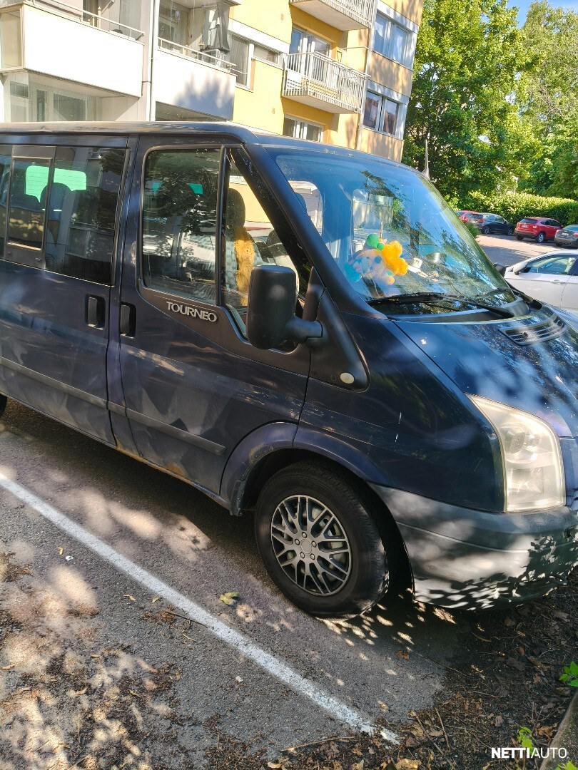 Ford Tourneo