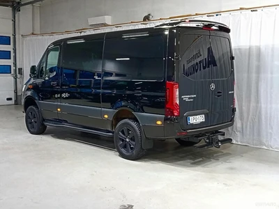 Mercedes-Benz Sprinter 2023, photo 7/18