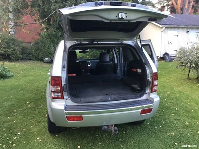 Jeep Grand Cherokee Overland 2008, kuva 4/16