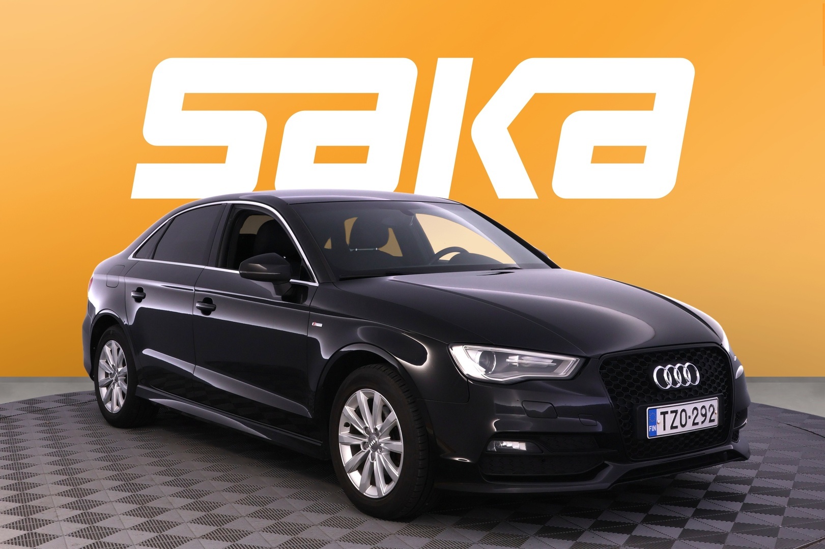 Audi A3 Sedan Business 1,4 TFSI COD 110 kW ultra S-Line S tronic