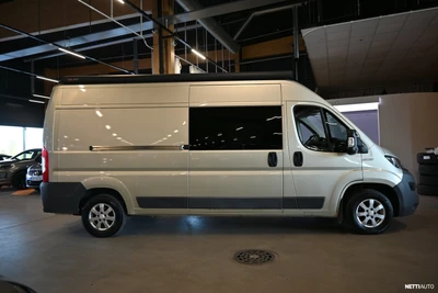 Peugeot Boxer 335 L3H2 BlueHDi 130 2017, photo 2/46