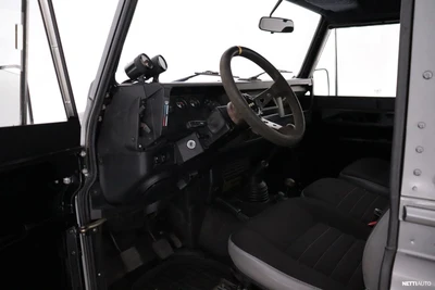 Land Rover Defender DEFENDER 2.5 TD 90 2000, photo 7/17