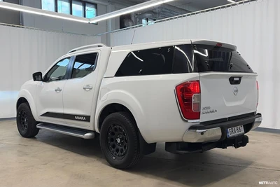 Nissan Navara 2016, photo 7/30