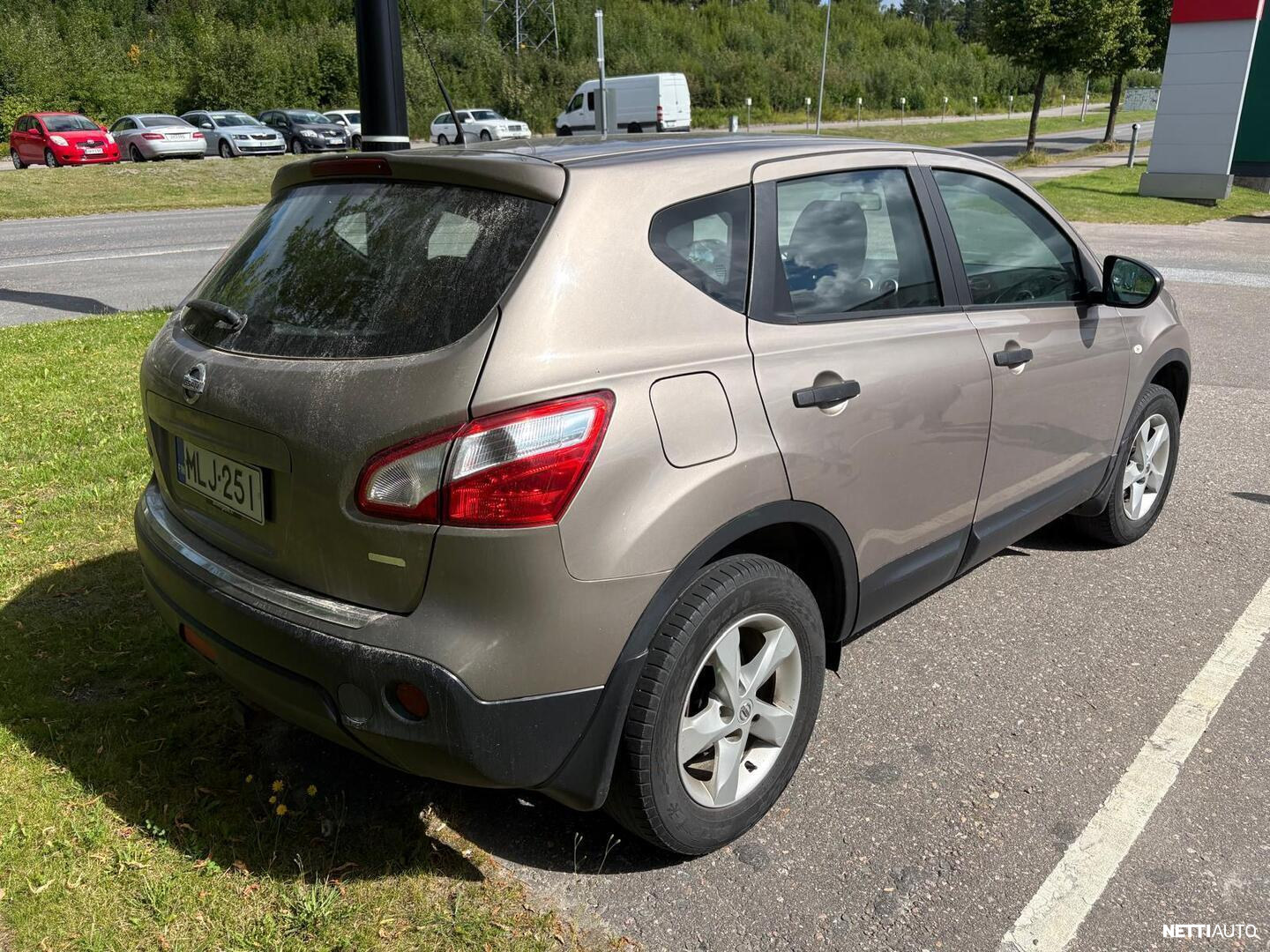 Nissan Qashqai 2013, kuva 2/11