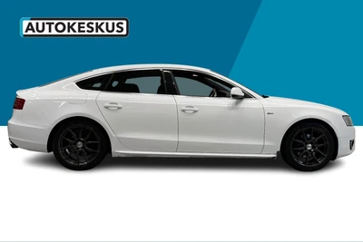Audi A5 2010, photo 6/32