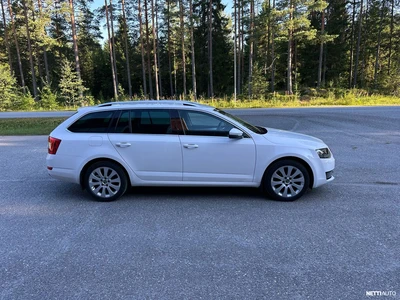 Skoda Octavia Combi 1,2 TSI Elegance 2014, kuva 5/24