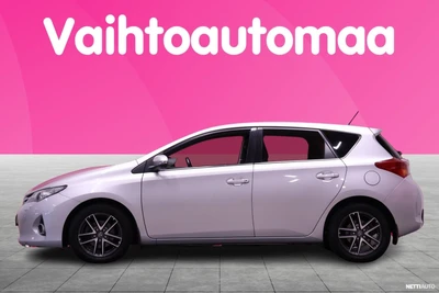 Toyota Auris 2014, photo 6/22