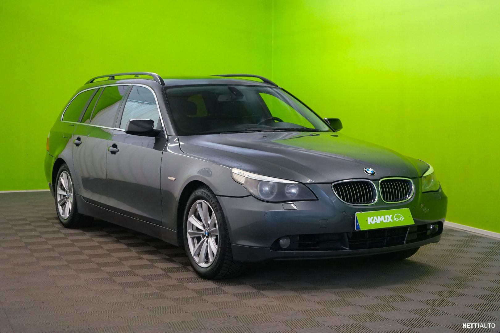BMW 525
