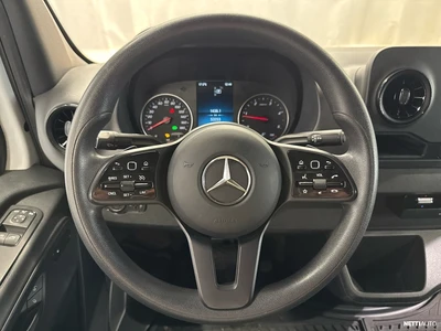 Mercedes-Benz Sprinter 2022, photo 7/26