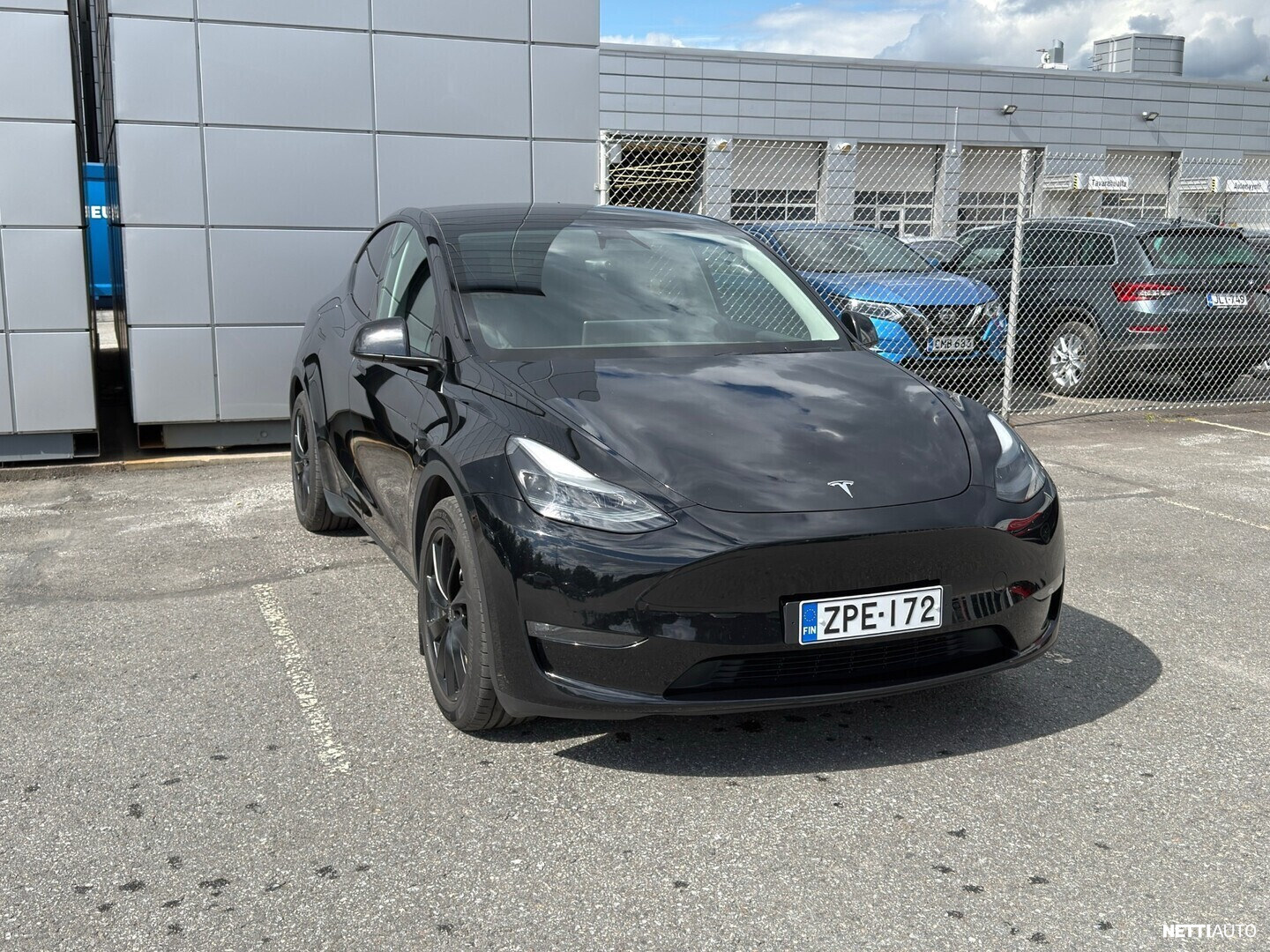 Tesla Model Y 2025, photo 3/7