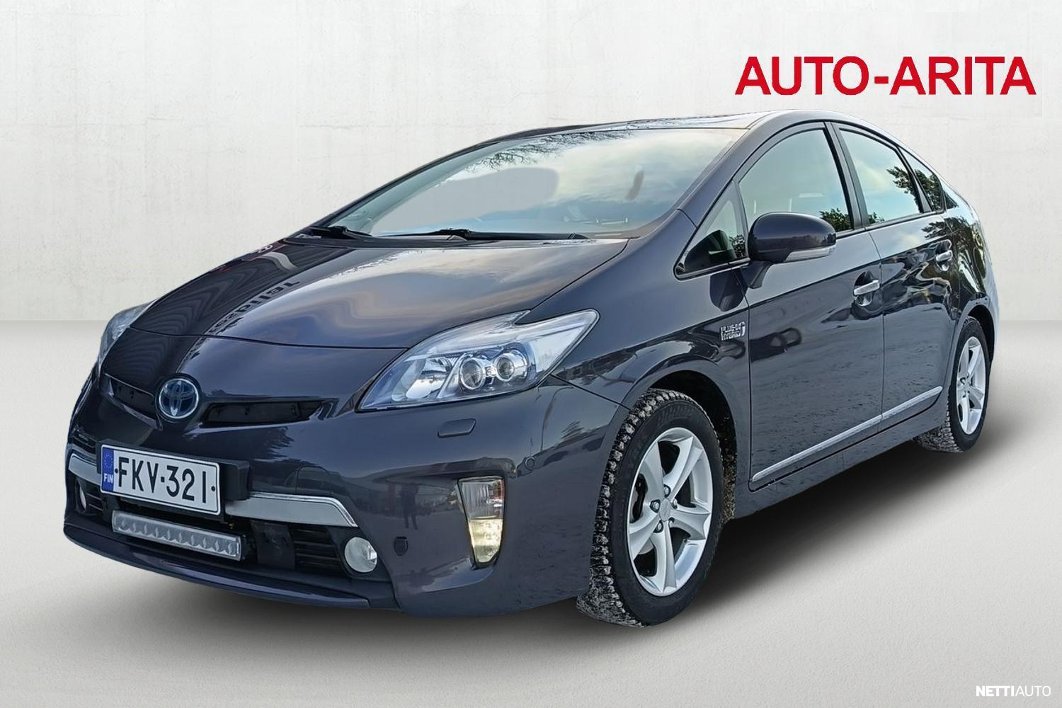 Toyota Prius PHEV