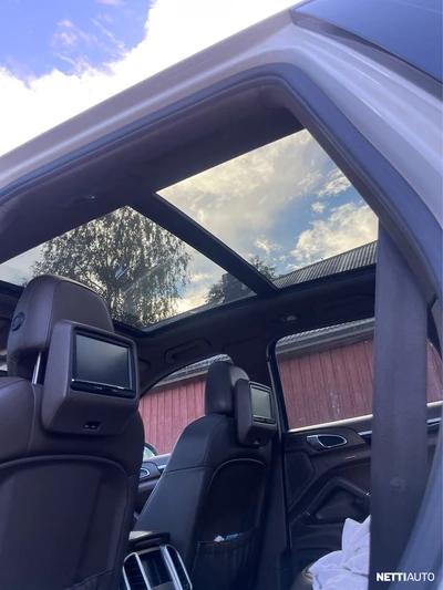 Porsche Cayenne S Hybrid Tiptronic 2011, kuva 7/7